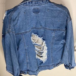 Forever 21 Jean distressed jacket with studs